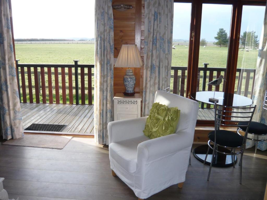 Spacious cottage with sauna looking out on astonishing grasslands, Brookland