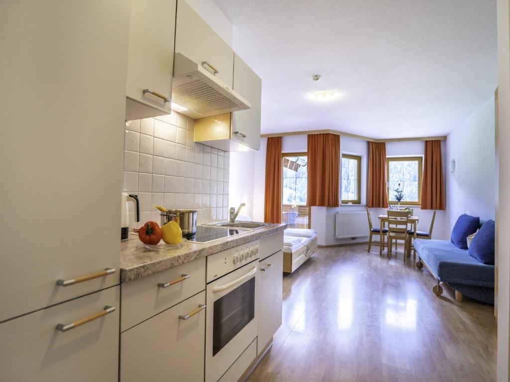 Scenic Apartment in Top Location - 5