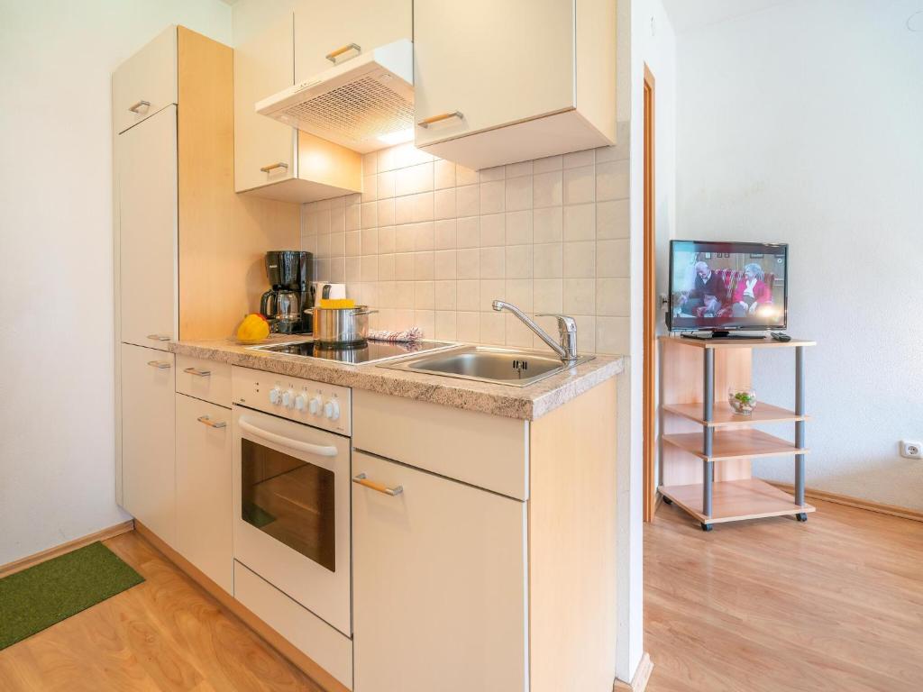 Scenic Apartment in Top Location - 4