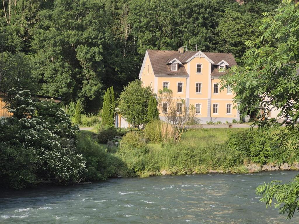 Apartment am Fluss - 4