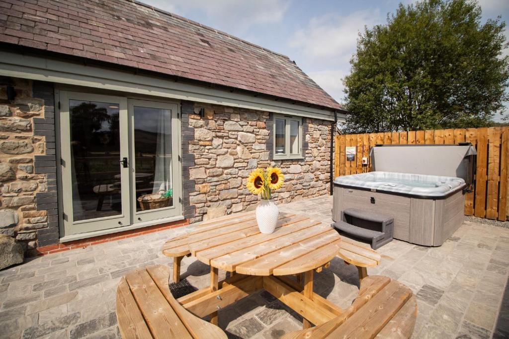 Eleri's Barn, Rhayader