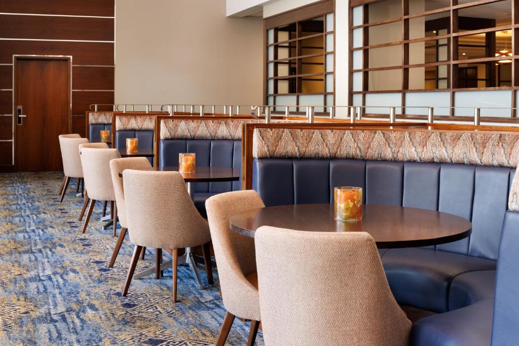 Pub/Lounge