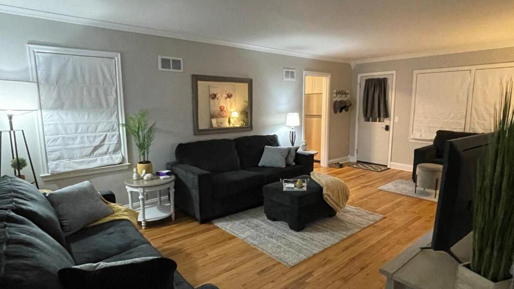 Knoxville Nest, cozy house near racetrack, Knoxville