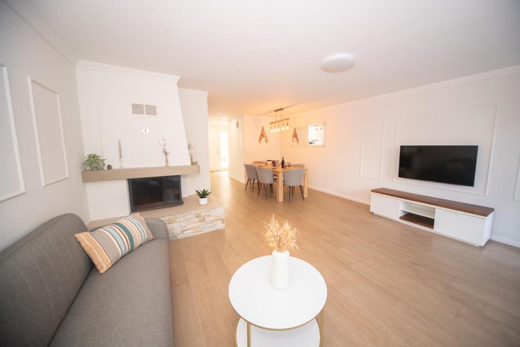 3 BR Duplex in Zürich Limattal Garden & Terrace, Killwangen