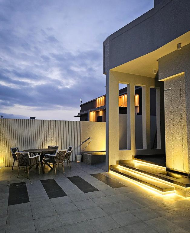 Ubar-Salalah, Salála