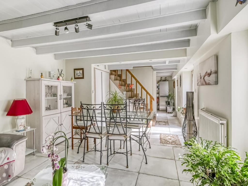 Charming Stay in Heart of Dax - 3