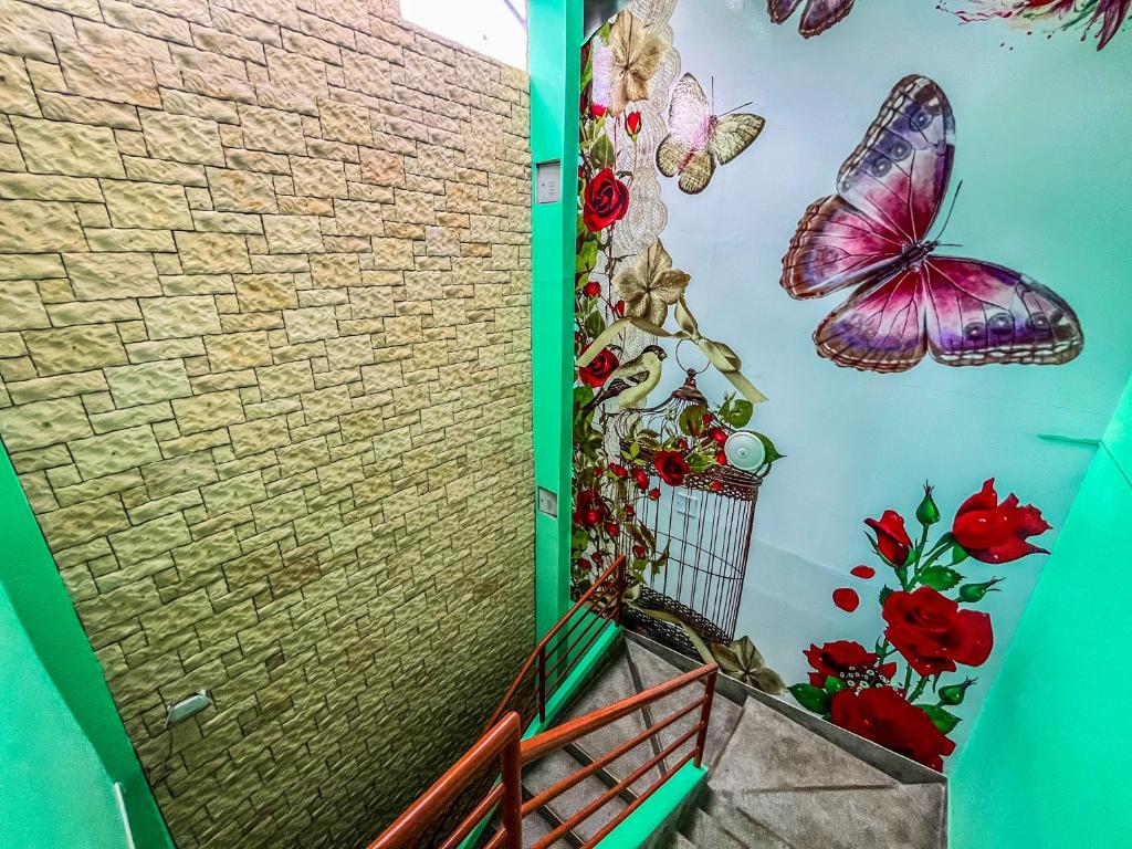 Neón Apartaestudios Autónomos - Recepción Digital 24H - 5