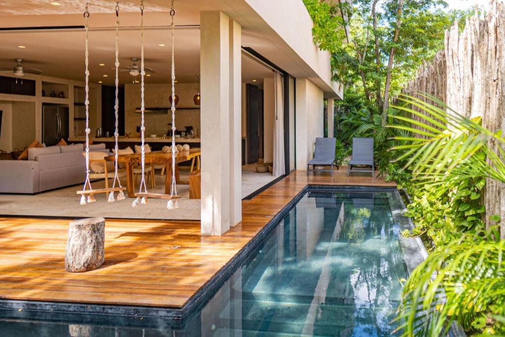 ESSENTIA luxury jungle 2br with private pool - 1