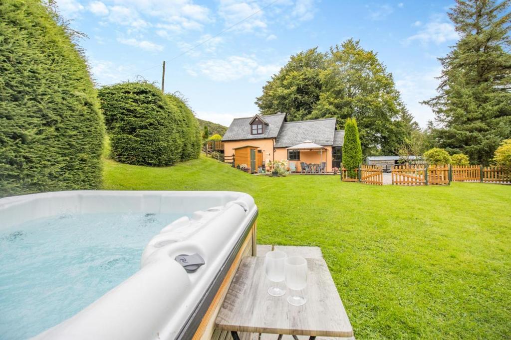 Dan y Faen, Devils Bridge