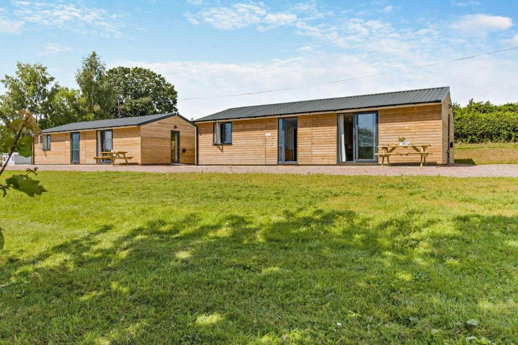Curlews Rest at Canon Bridge Fishery, Eaton Bishop