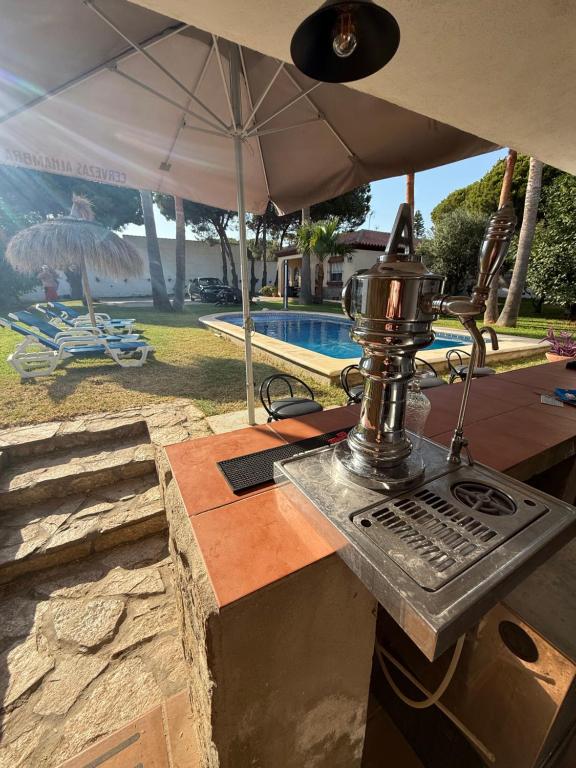 Chalet en La Barrosa, Piscina+BBQ+Grifo de Cerveza - 2