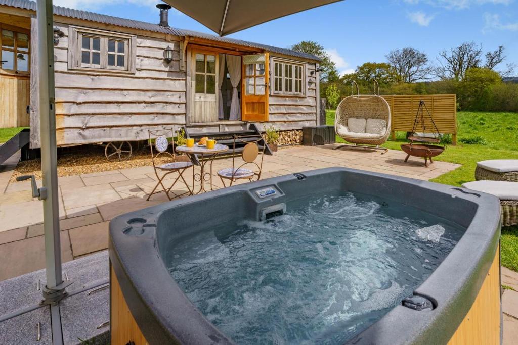 The Butterfly Hut, Bronllys