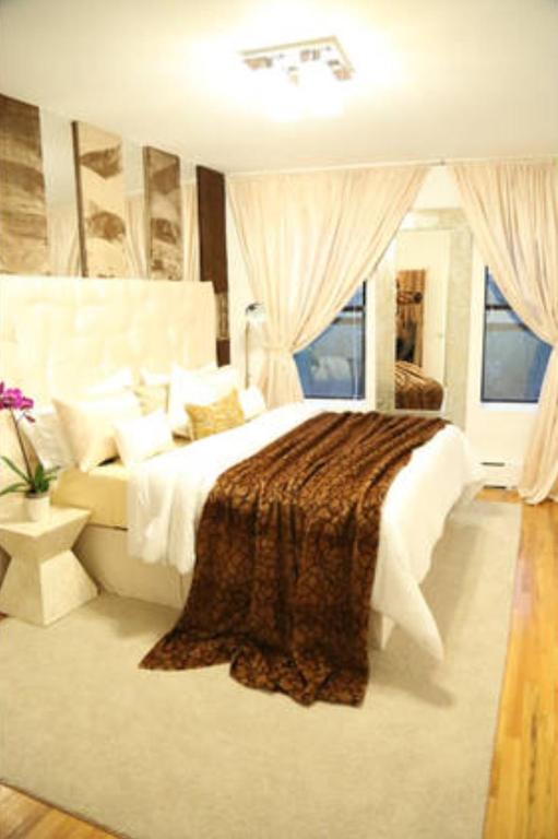 Amazing Home Minutes To Time-Square NYC, Weehawken