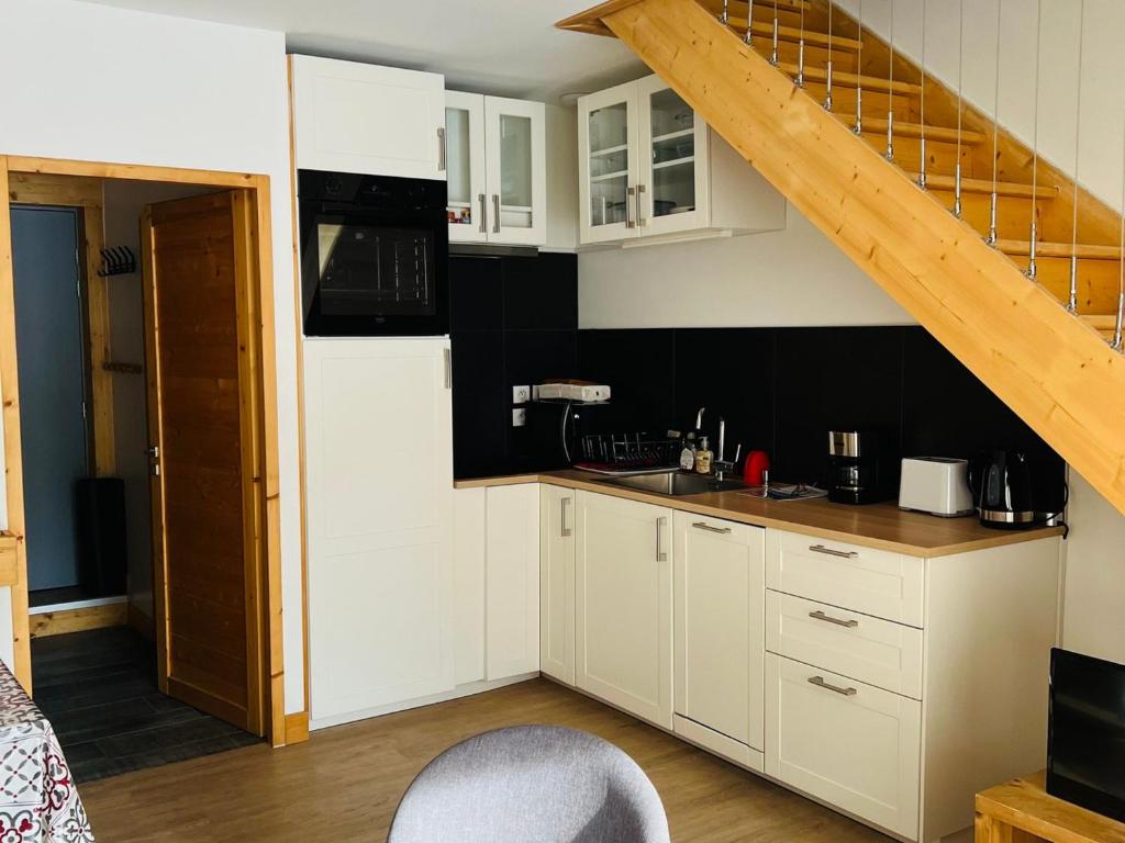 Triplex 3 pièces avec mezzanine, 6 personnes, terrasse, parking privé - FR-1-263-596 - 2