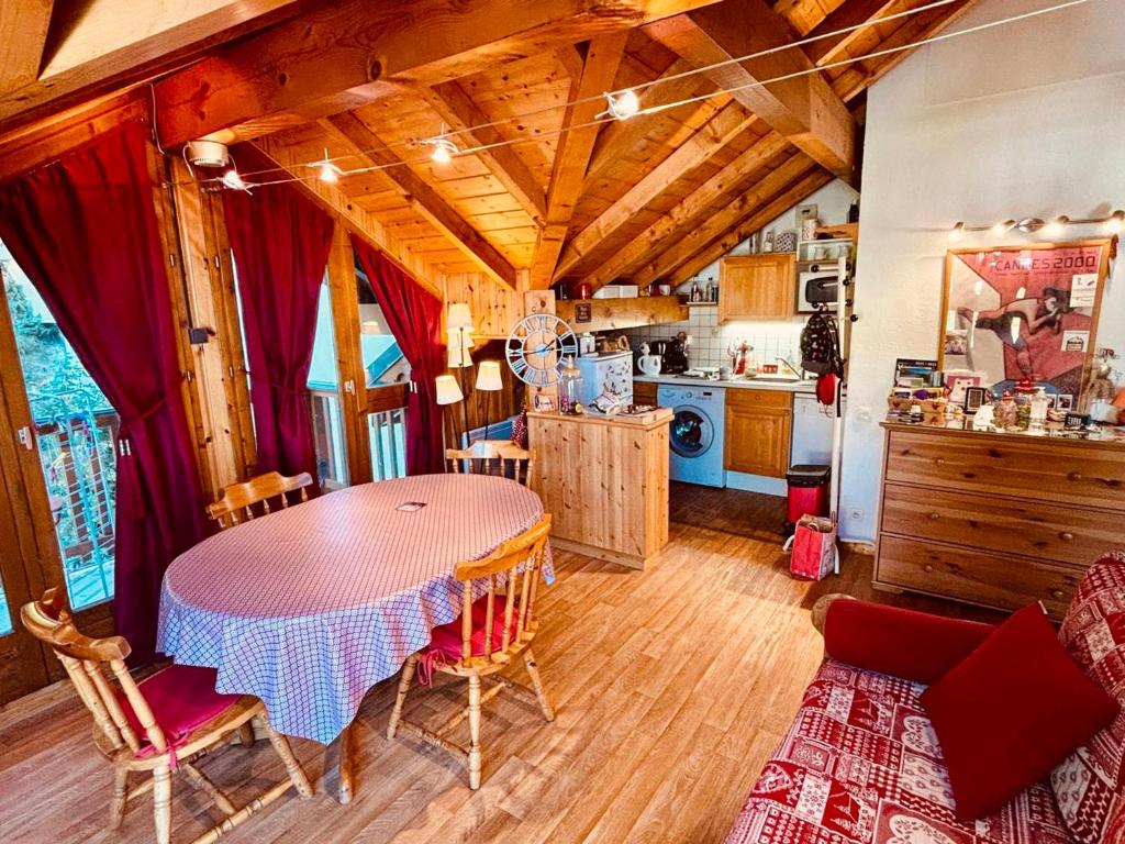 Appartement 2 pièces pour 4 personnes, balcons et casier à skis, Valloire - 3