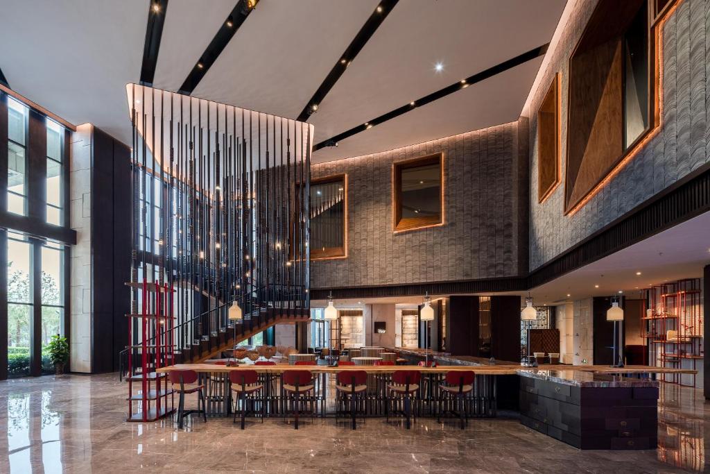 Lobby, Renaissance Xi'an Hotel in Xian