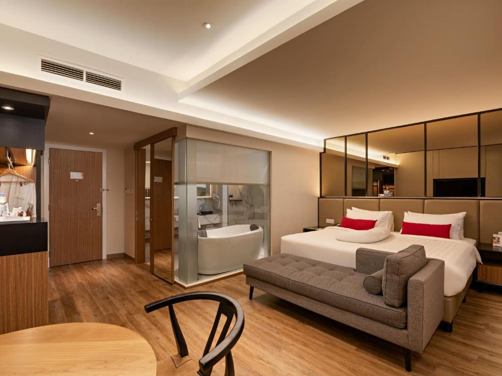 Grand Zuri Pekanbaru Hotel