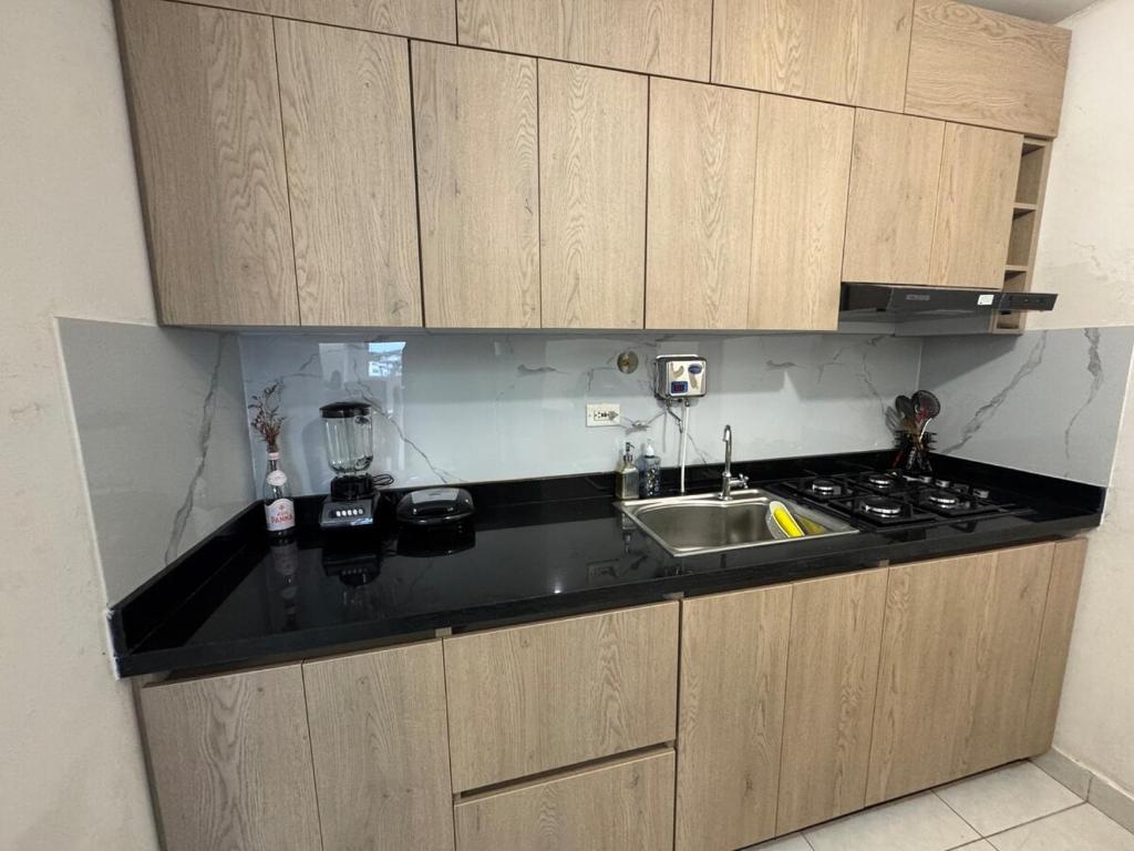 Apartamento a 20 minutos de las murallas - Barrio España - 2