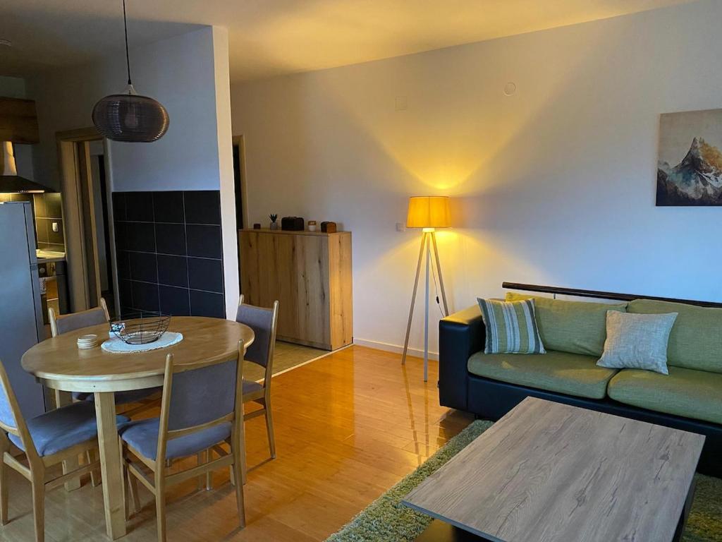 Panoramic View Apartment - 3