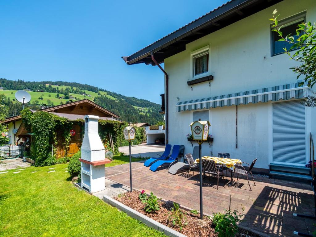 Apartment in Kirchberg near Ski Lift - 3
