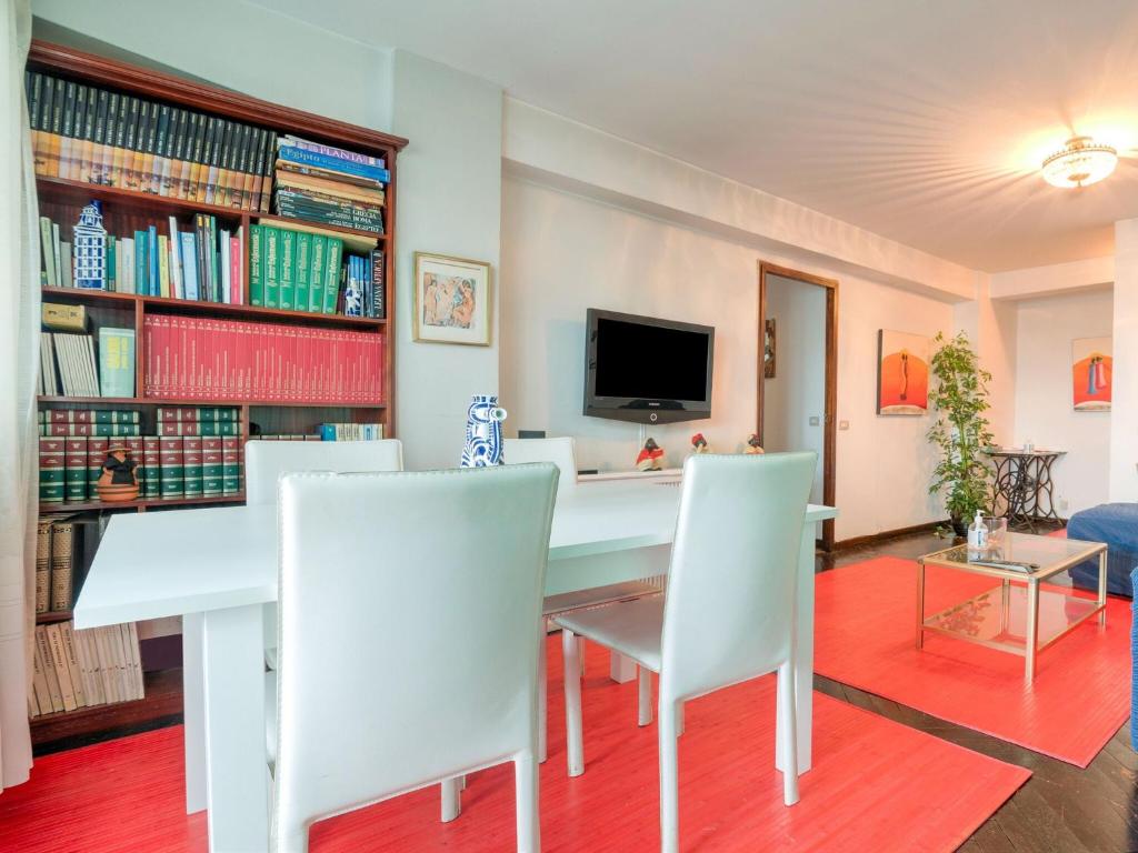 Belvilla by OYO Apartamento Avenida RosalÃ a - 3