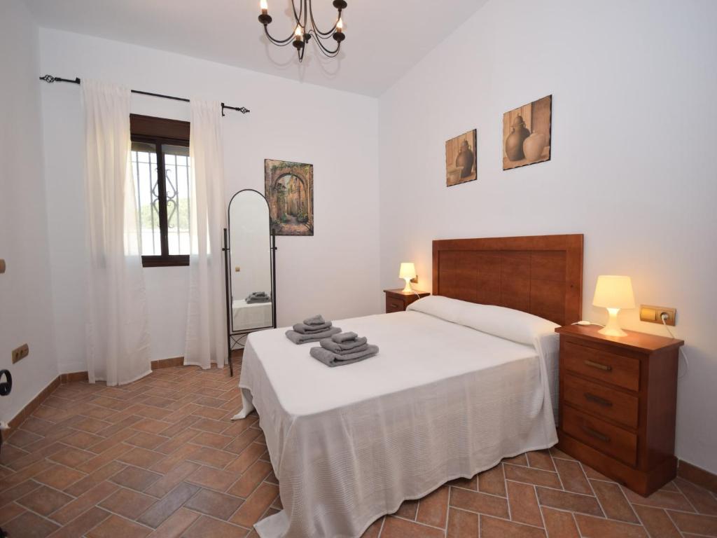 Family Villa with Pool - 5
