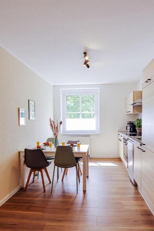 Modern, 4Pers, nahe S-Bahn - salt apartments, Halle