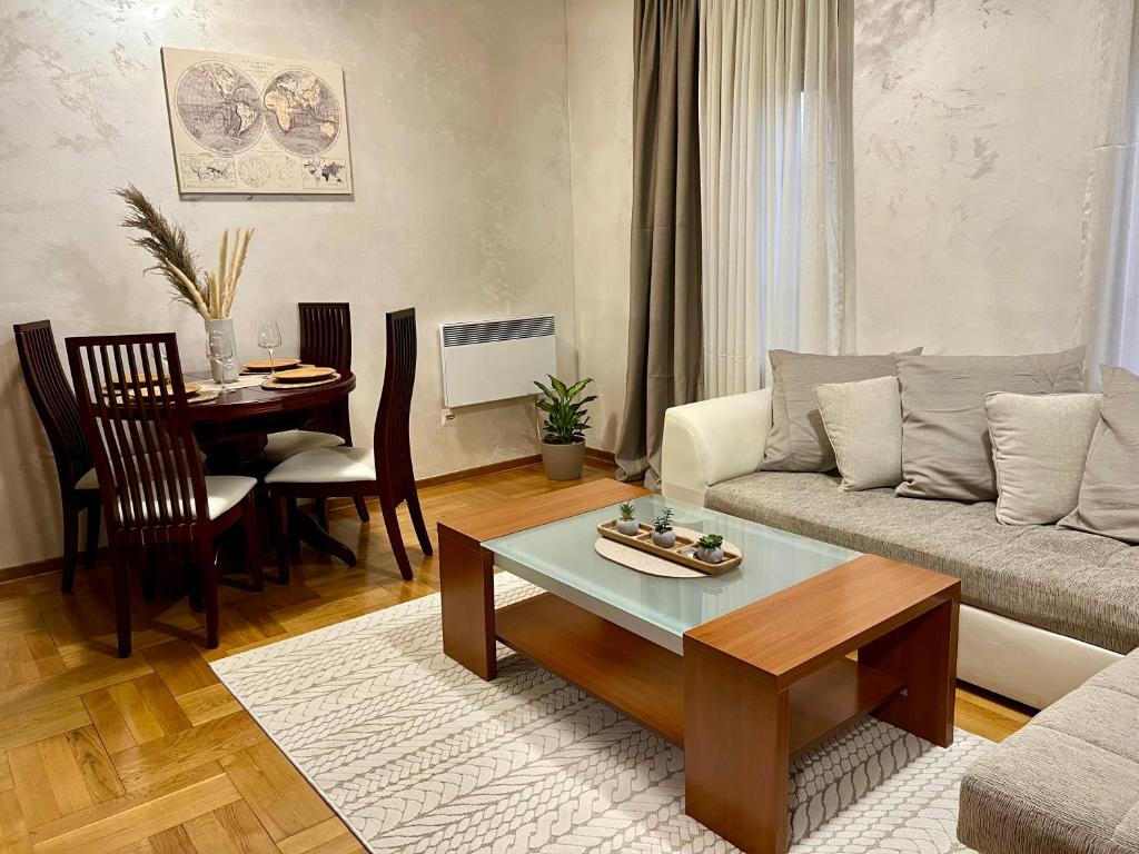 Cozy Modern Apartment Podgorica - 5