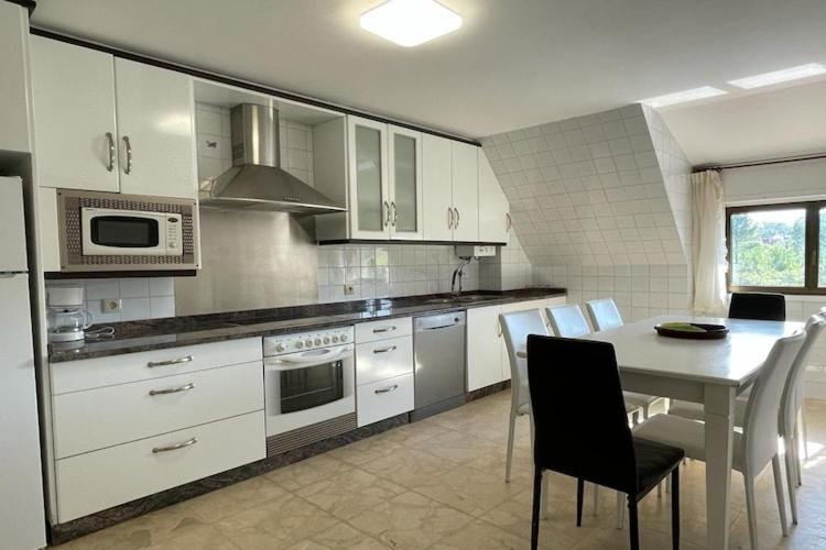 Apartment with Sea Views - 3