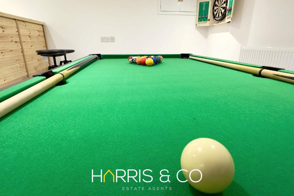 Crews Cabin, Fleetwood