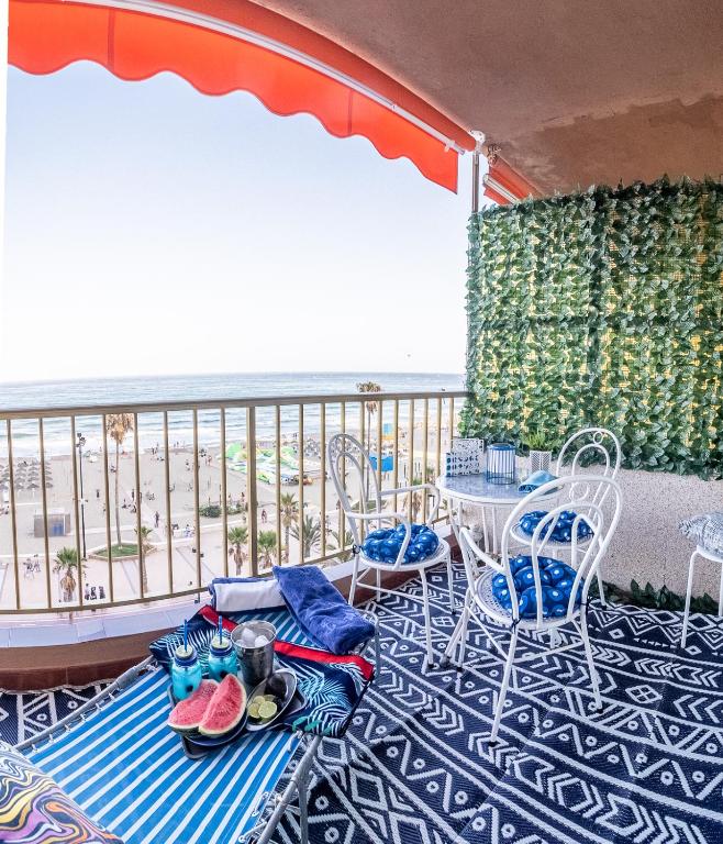 Apartamento Brisas del Mar primera línea Playa Los Boliches Fuengirola - 2