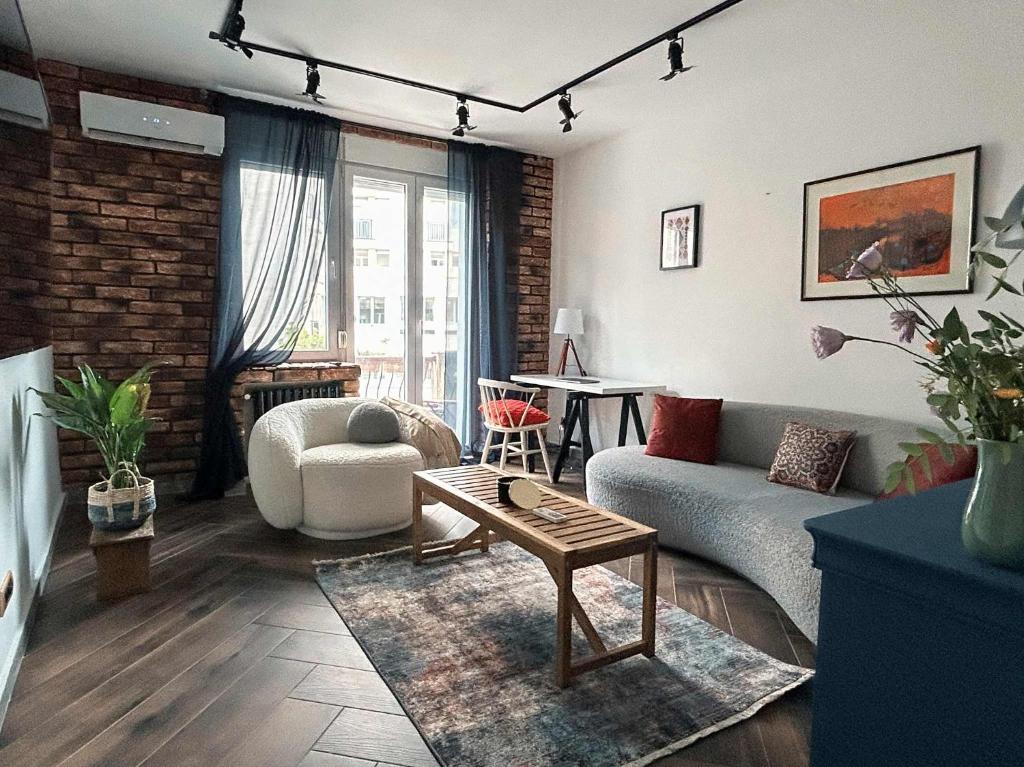 Ollio Balkan Escape, Bělehrad