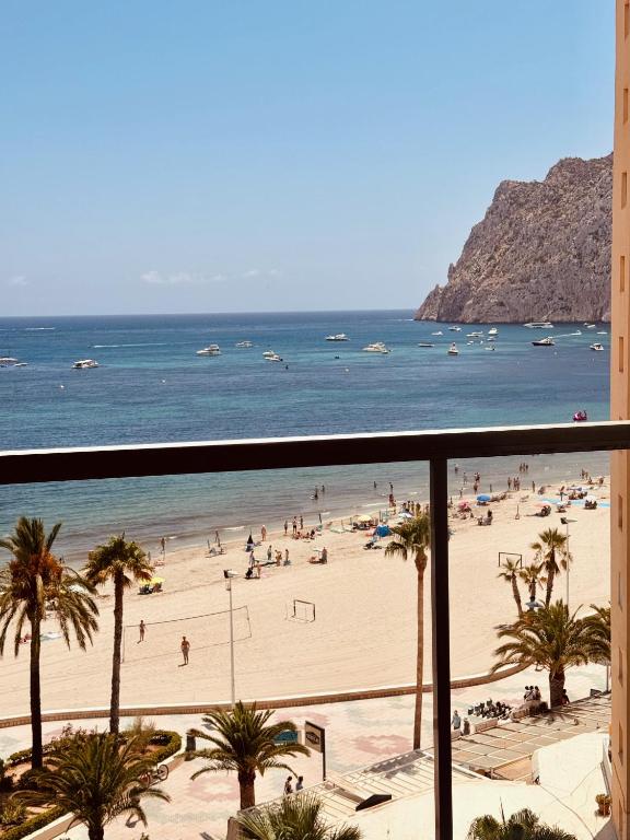 Casa Levante - Renovated Sea View Beach Apartment, Pool access, AC & Peñón de Ifach Views - Calpe Costa Blanca - 2