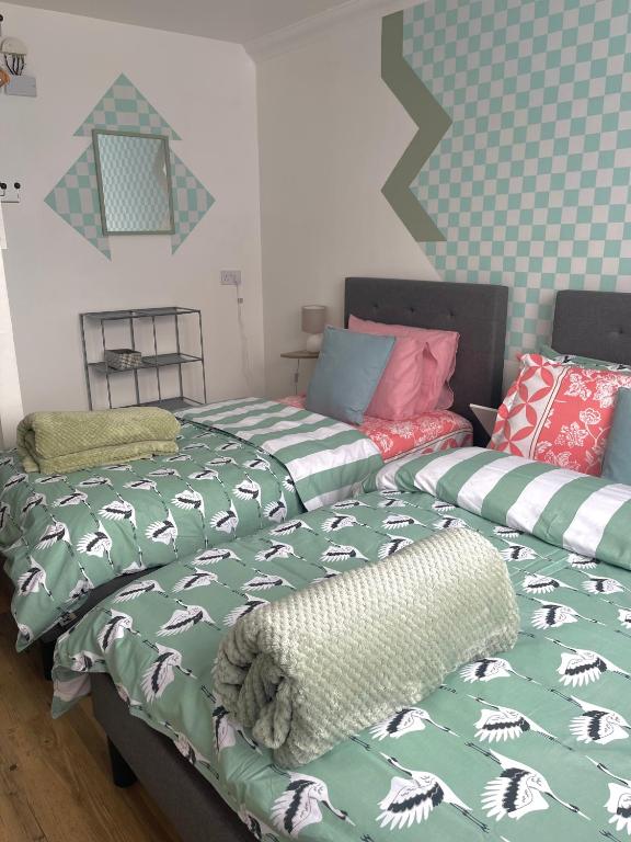 Rivington Delight Apartment, Dagenham