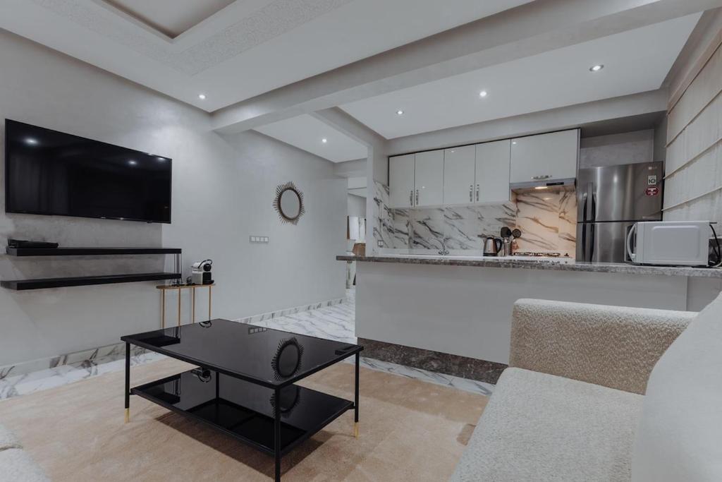 Modern Apt - Stylish Sunny - Mohammed VI Ave, Marakéš