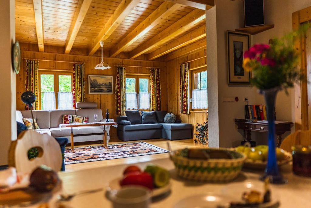 Ferienholzhaus in Sankt Gallen im Gesäuse in der Steiermark - 1