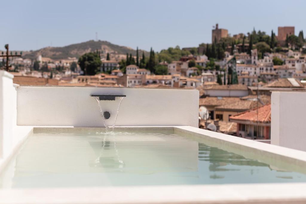 Navas 402 Ático & Pool Alhambra views - 2