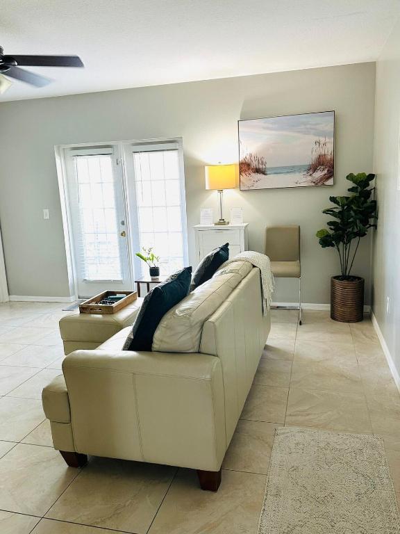 Temple of Relaxation, Cocoa