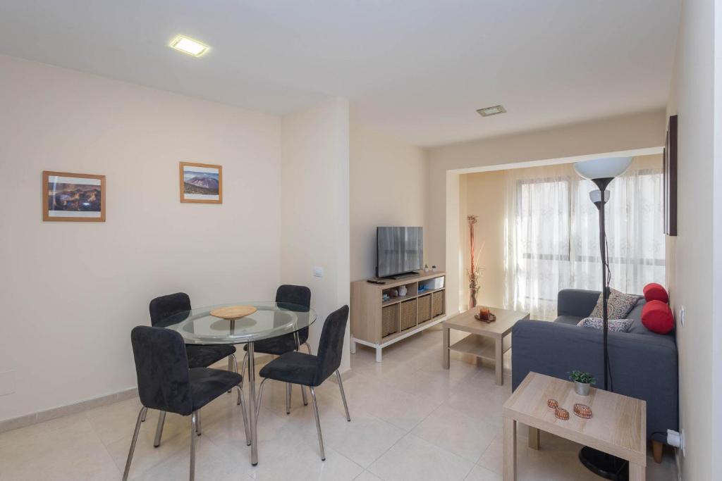 2BR Deluxe Shine Flat - 1min Las Canteras - 3