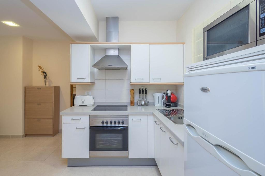 2BR Deluxe Shine Flat - 1min Las Canteras - 4