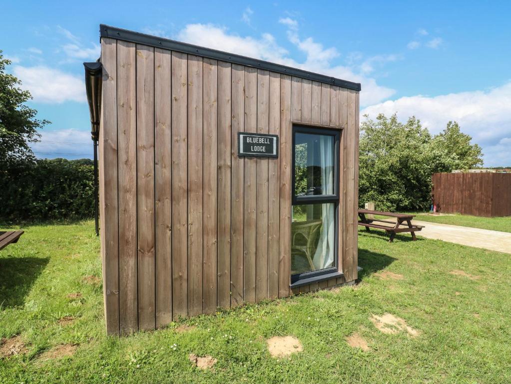 Bluebell Lodge, Battle