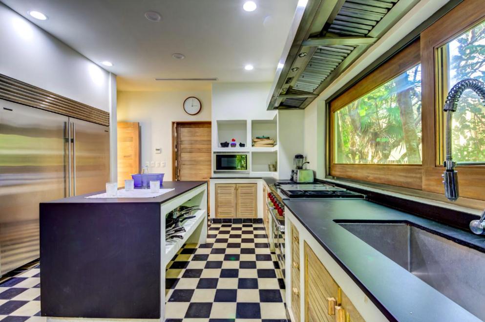 All Inclusive beachfront Villa in Tulum beach - 5