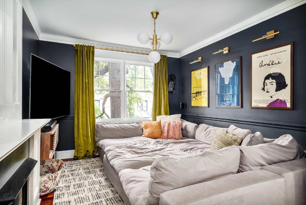 Captain's Quarters, Atlanta