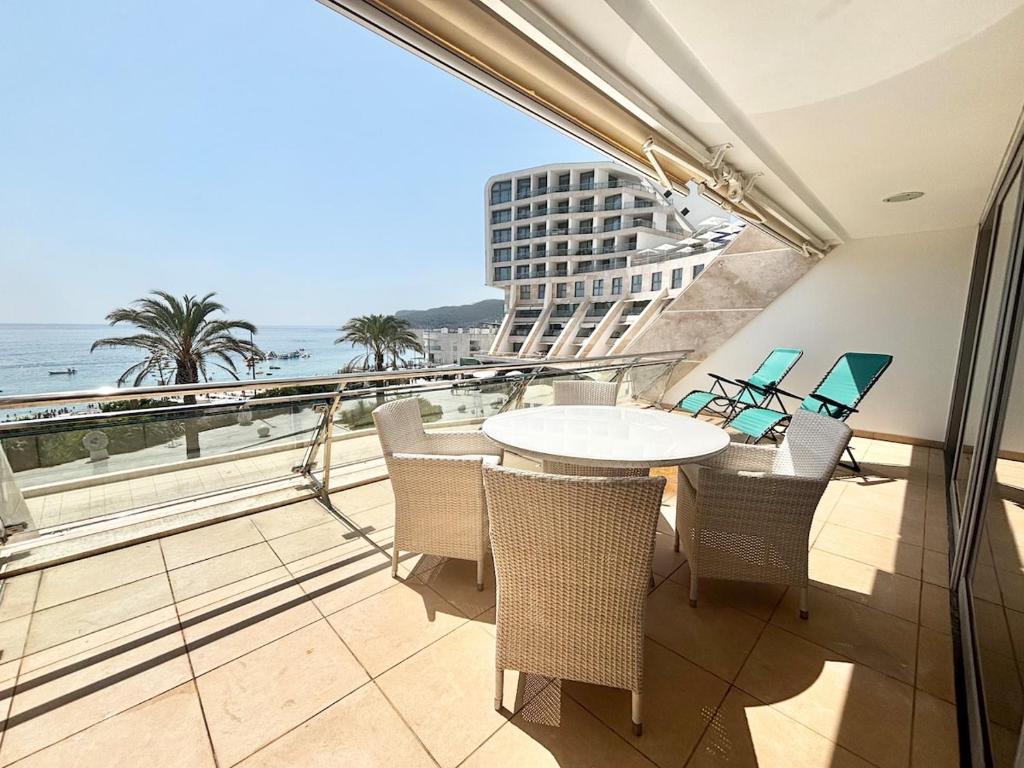 NEW - California Terrace, Sesimbra