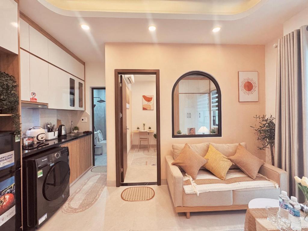 The Little Hanoi - Fresh Home - Centered, Hanoj