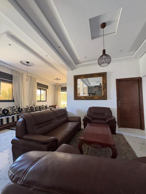 Rural escape, Tanger