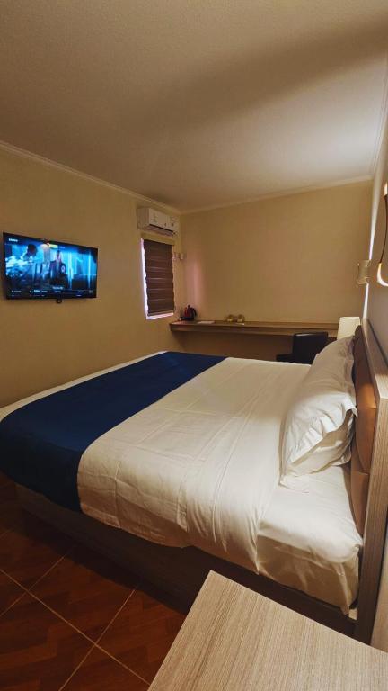 Hotel Asia Pacifico - 4