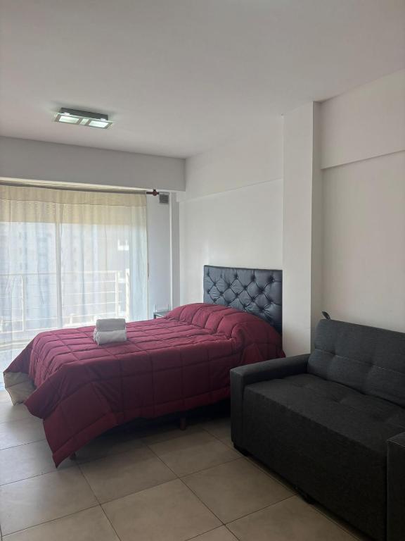 Loft a pasos de Av pellegrini y Bv oroño - 2