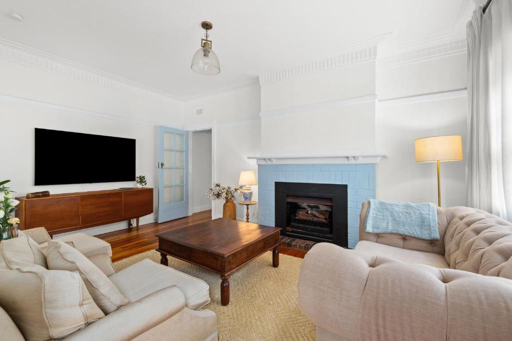 Rustica Cove - Heritage Escape by Manly's Shores, Sydney