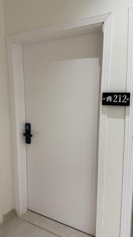 River of sos, Rijád